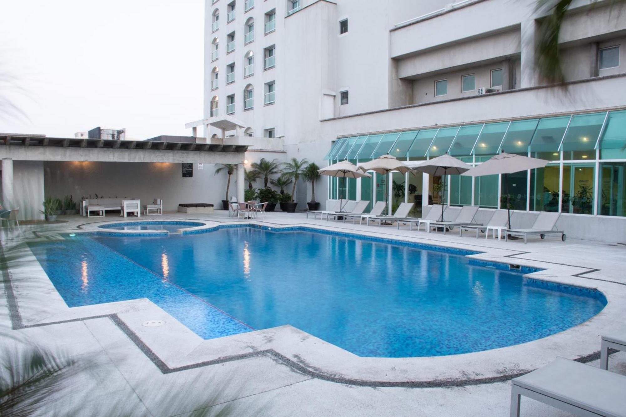 ורקרוז Rivoli Select Hotel מראה חיצוני תמונה
